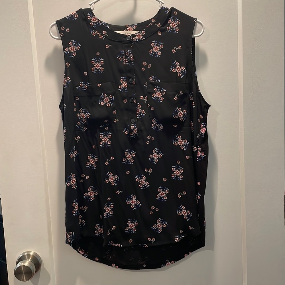 NWT LOFT Ann Taylor Black Sleeveless Floral Blouse Top M
